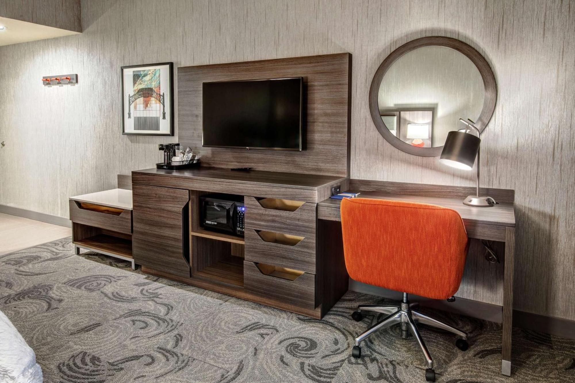 Hampton Inn Fresno Airport Εξωτερικό φωτογραφία