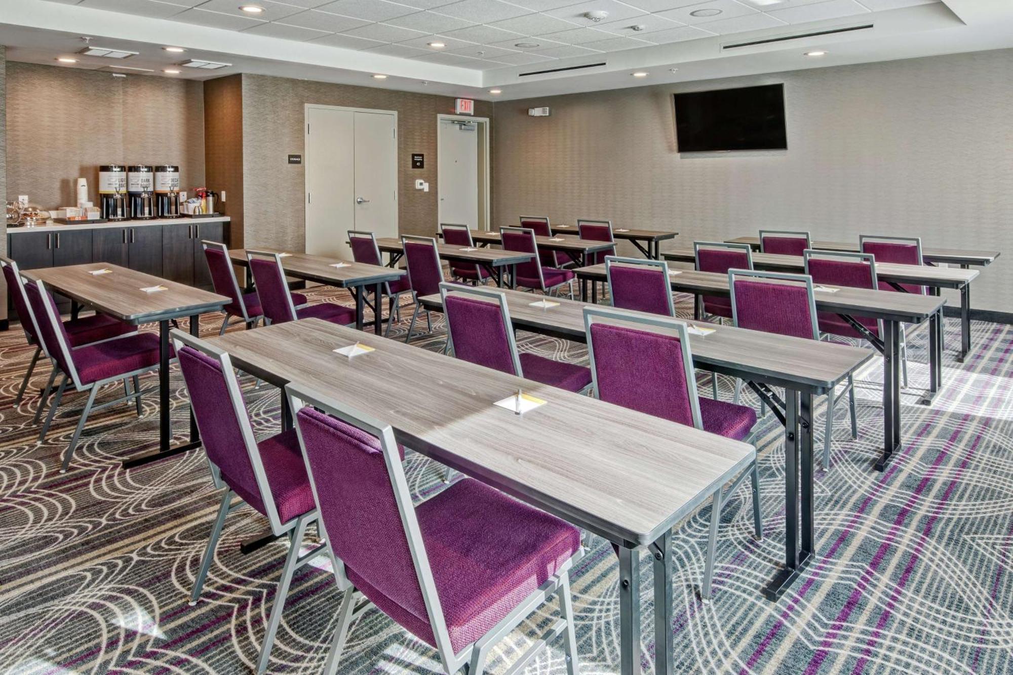 Hampton Inn Fresno Airport Εξωτερικό φωτογραφία